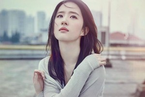 刘亦菲红毯手部保养秘诀引热议