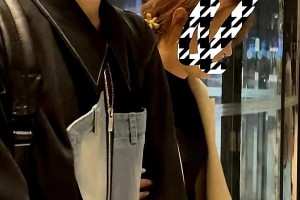 柯淳姐姐回应女助理争议：感情好不等于工作有问题