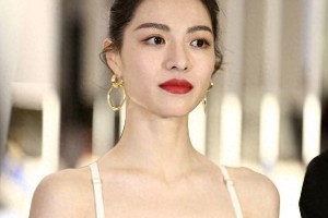钟楚曦三段情史曝光：从李现到侯雯元的感情历程