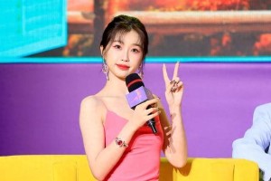赵露思虞书欣夹子音引争议，内娱审美低幼化遭反噬
