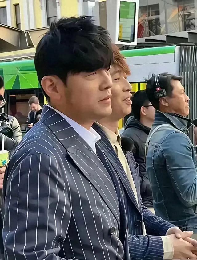 周杰伦非主流造型