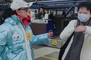 《一路繁花》嘉宾表现反差大：刘晓庆活力足，李小冉引争议