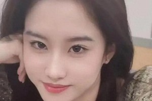 两位神似刘亦菲的女子走红网络，高仿版神仙姐姐引热议